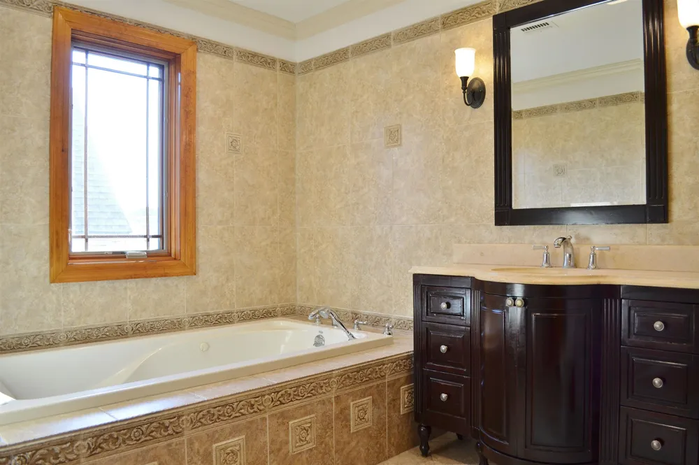 198-200 WEST 52ND ST Bayonne, NJ 07002