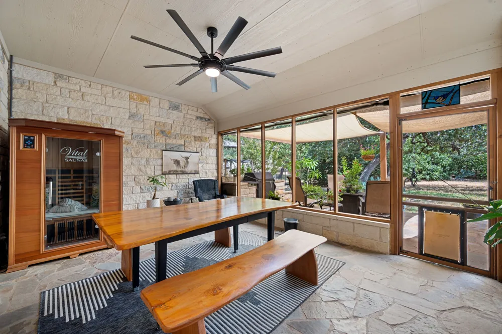 813 Oak Branch Drive Georgetown, TX 78633