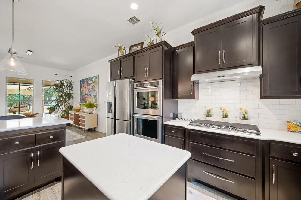 813 Oak Branch Drive Georgetown, TX 78633