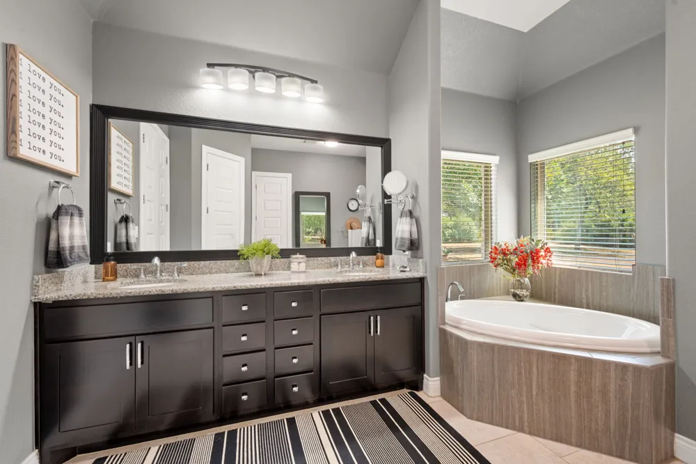 813 Oak Branch Drive Georgetown, TX 78633