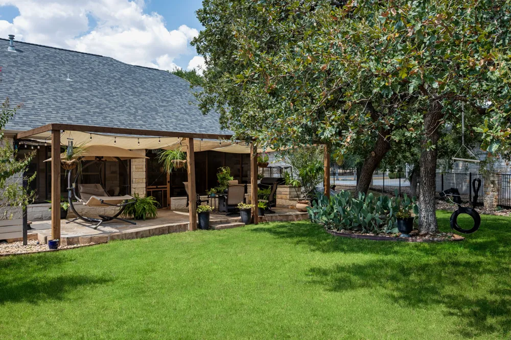 813 Oak Branch Drive Georgetown, TX 78633