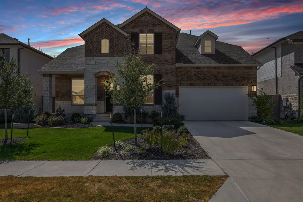 912 Rock Daisy Trail Hutto, TX 78634