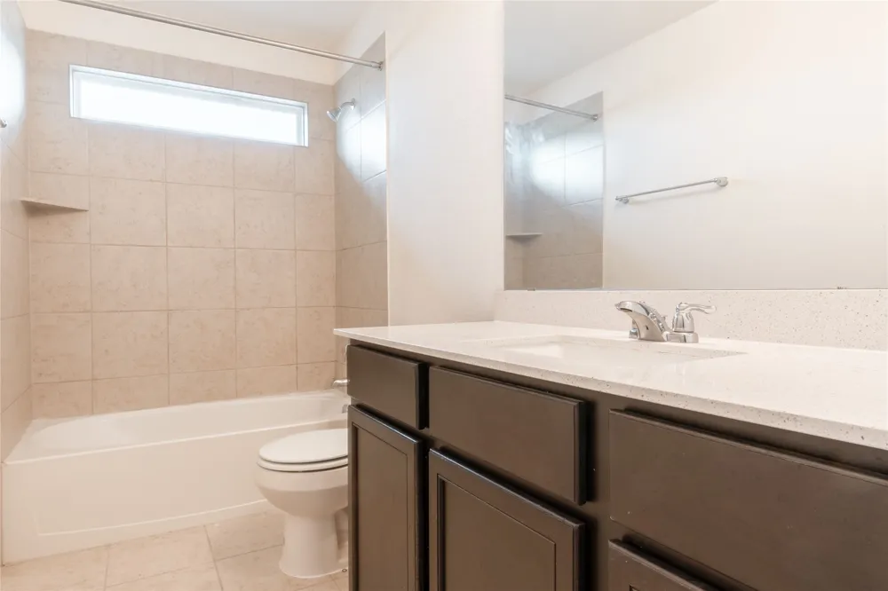 217 Bent Creek Drive Hutto, TX 78634