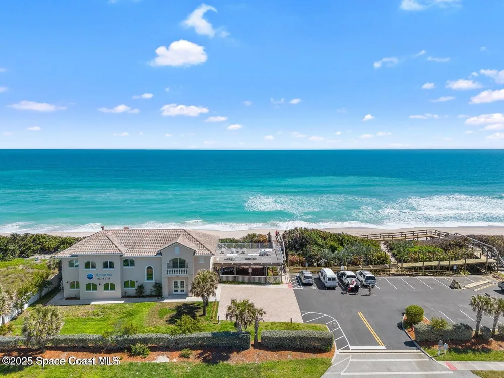 110 Warsteiner Way #204 Melbourne Beach, FL 32951