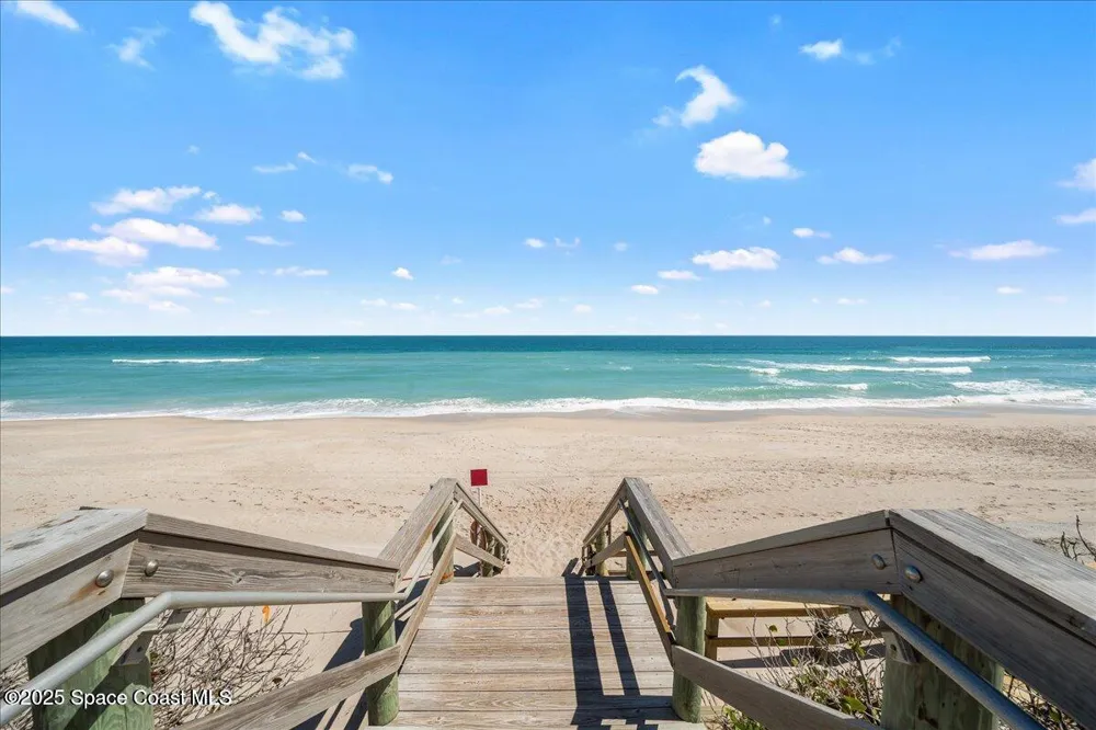 110 Warsteiner Way #204 Melbourne Beach, FL 32951