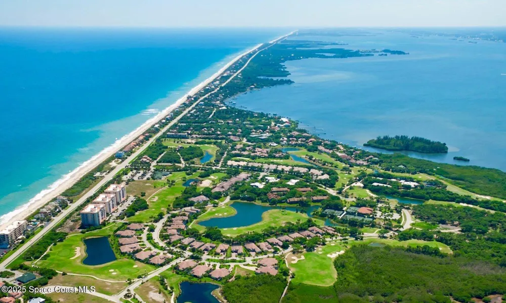110 Warsteiner Way #204 Melbourne Beach, FL 32951