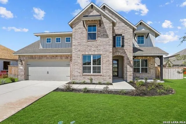 165 Annette Dr Castroville, TX 78009