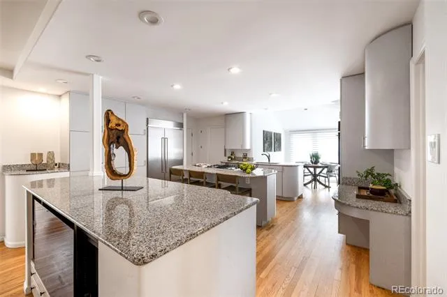 2 Elm Street Denver, CO 80220