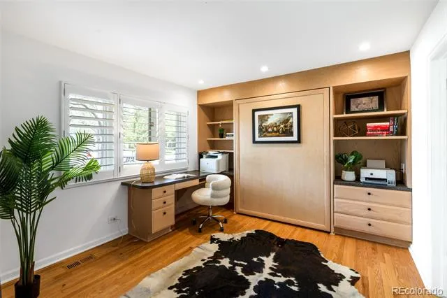 2 Elm Street Denver, CO 80220
