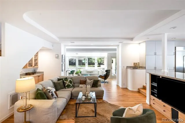 2 Elm Street Denver, CO 80220