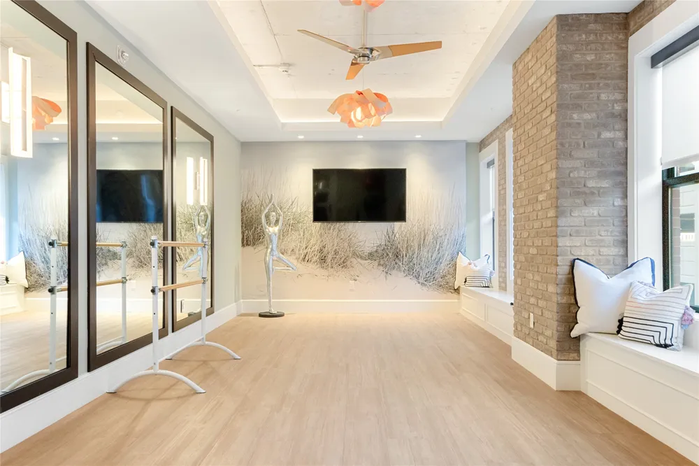 350 Central Avenue #306 Southlake, TX 76092