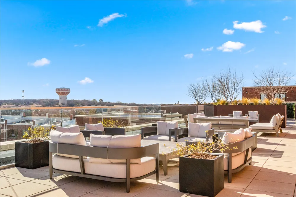 350 Central Avenue #306 Southlake, TX 76092