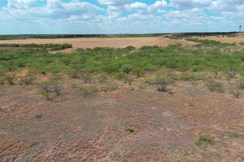 FM 2180 Seymour, TX 76380