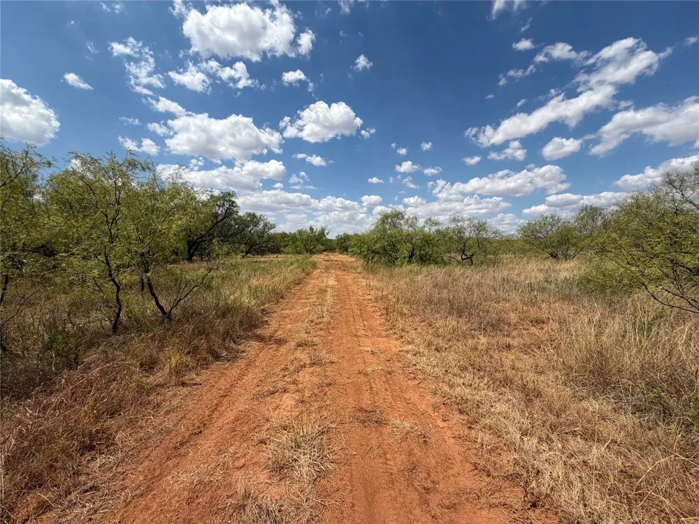FM 2180 Seymour, TX 76380