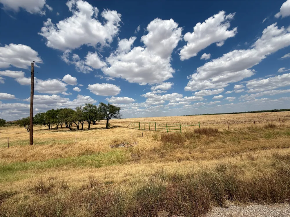 FM 2180 Seymour, TX 76380
