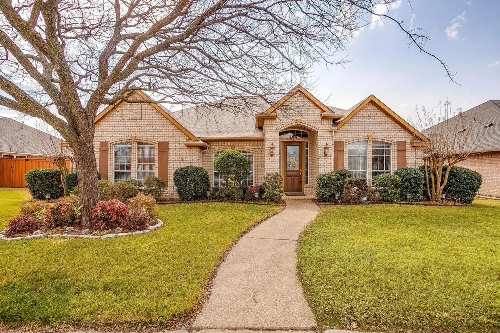 420 Vasey Oak Drive Keller, TX 76248