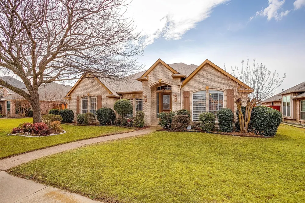 420 Vasey Oak Drive Keller, TX 76248