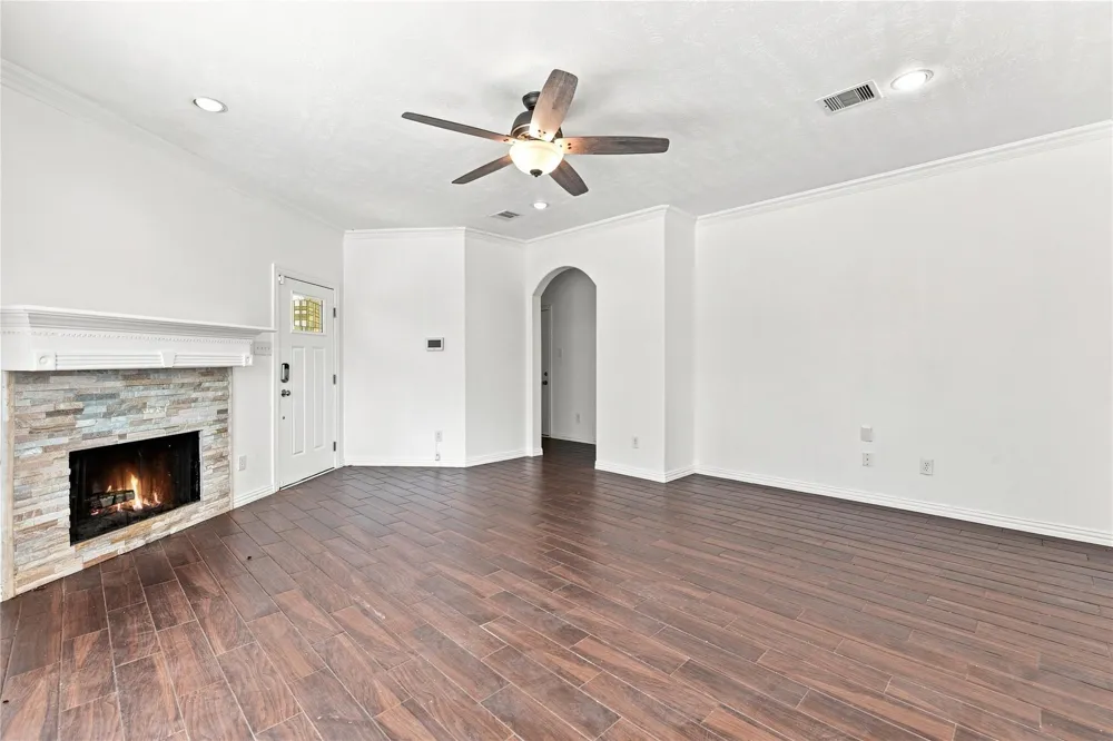3719 Nichols Avenue Dickinson, TX 77539