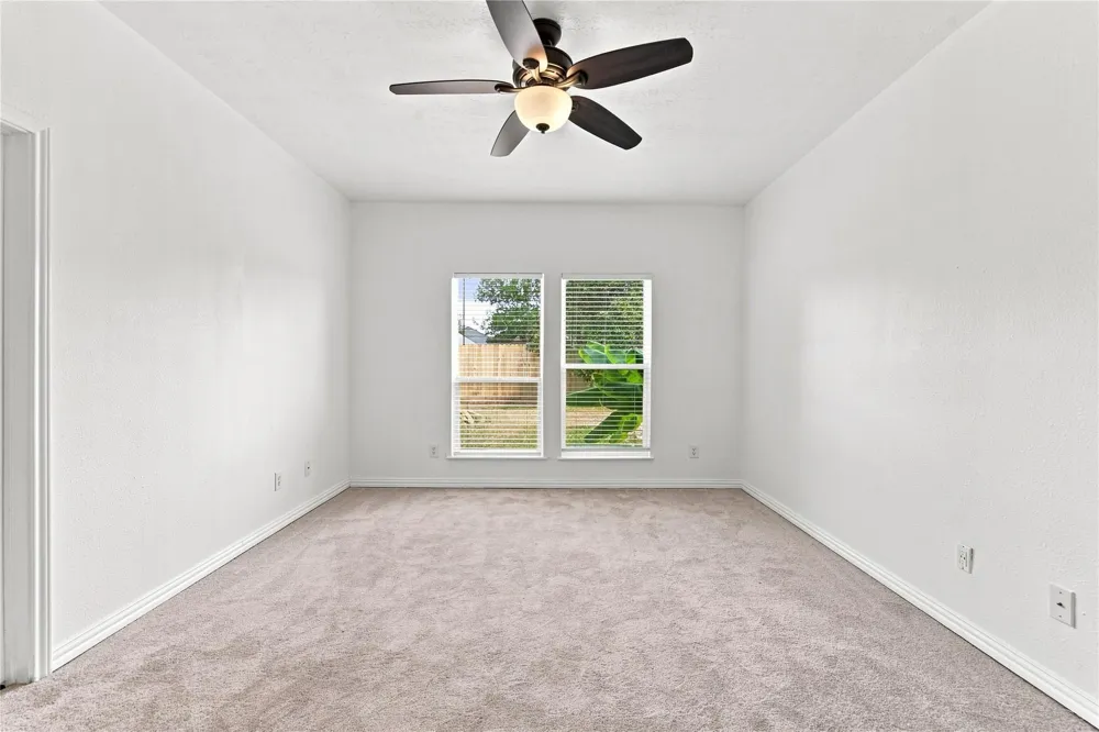 3719 Nichols Avenue Dickinson, TX 77539