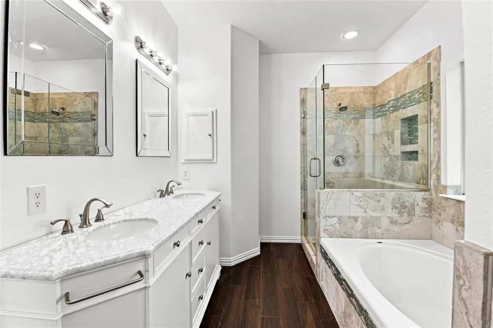 3719 Nichols Avenue Dickinson, TX 77539