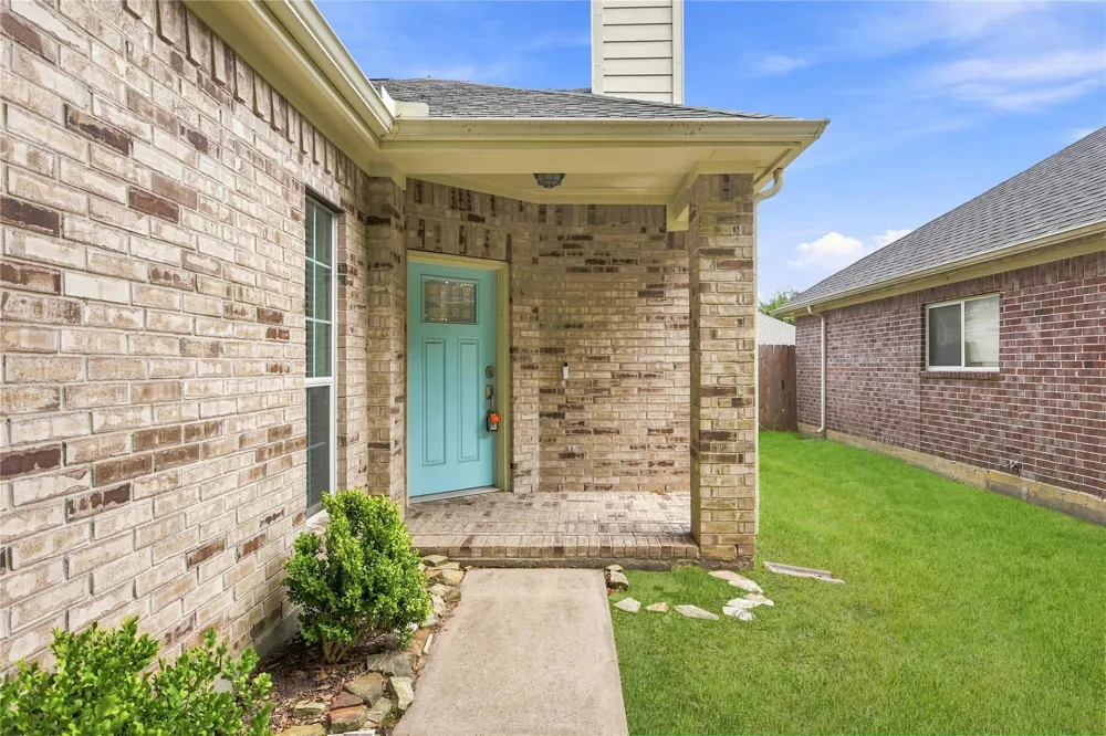 3719 Nichols Avenue Dickinson, TX 77539