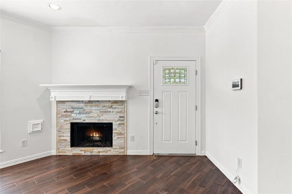 3719 Nichols Avenue Dickinson, TX 77539