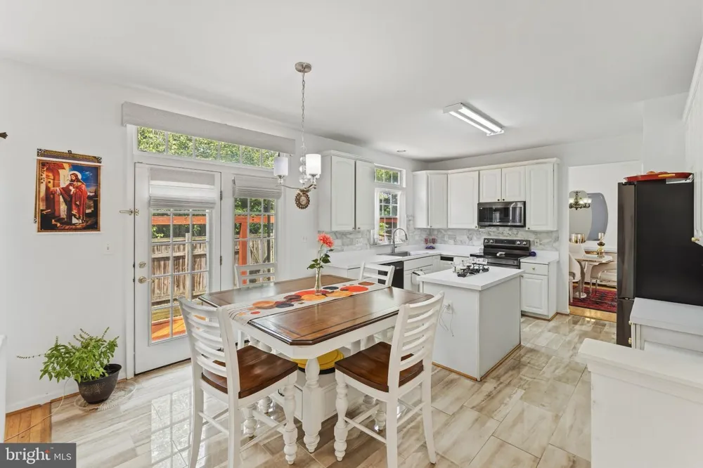 7887 CRANFORD FARM CIRCLE Lorton, VA 22079
