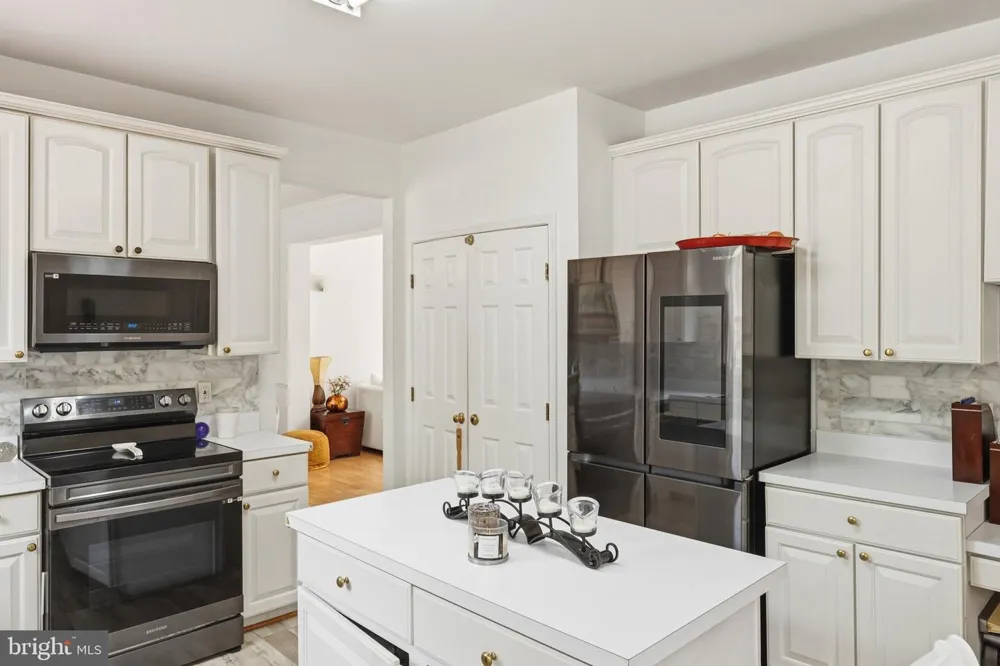 7887 CRANFORD FARM CIRCLE Lorton, VA 22079