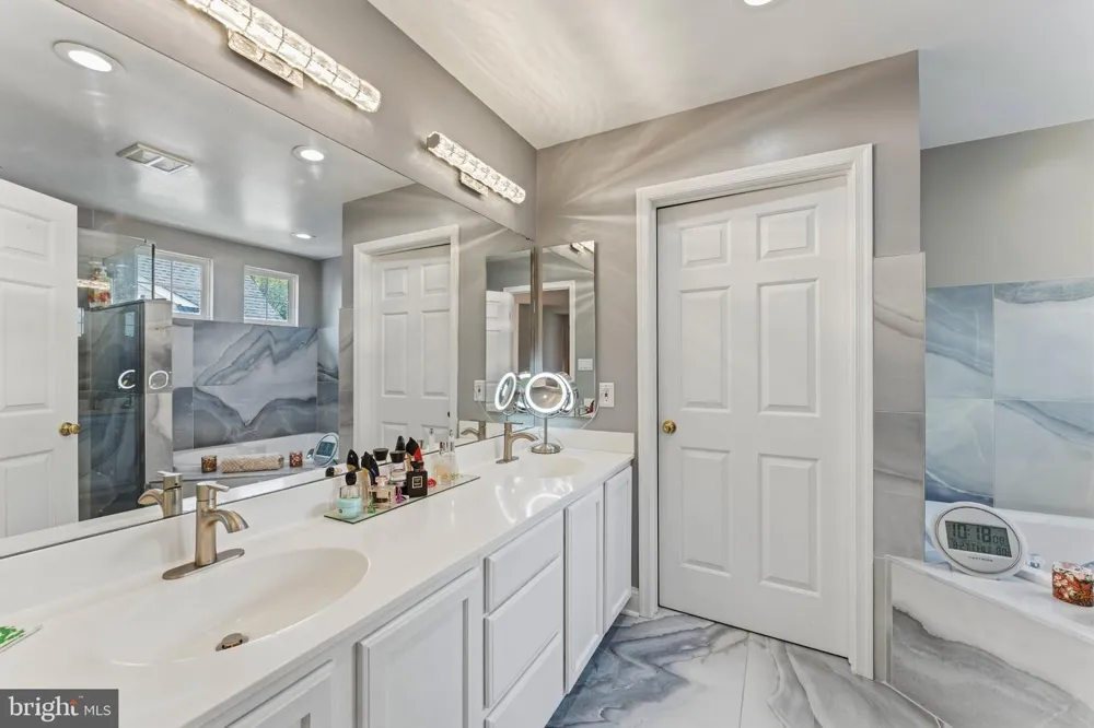 7887 CRANFORD FARM CIRCLE Lorton, VA 22079