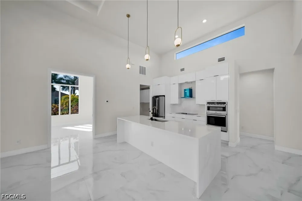 NW 20th Avenue Cape Coral, FL 33993