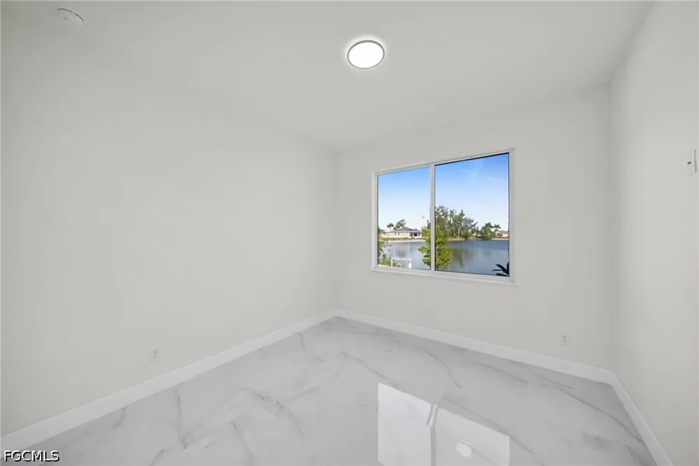 NW 20th Avenue Cape Coral, FL 33993