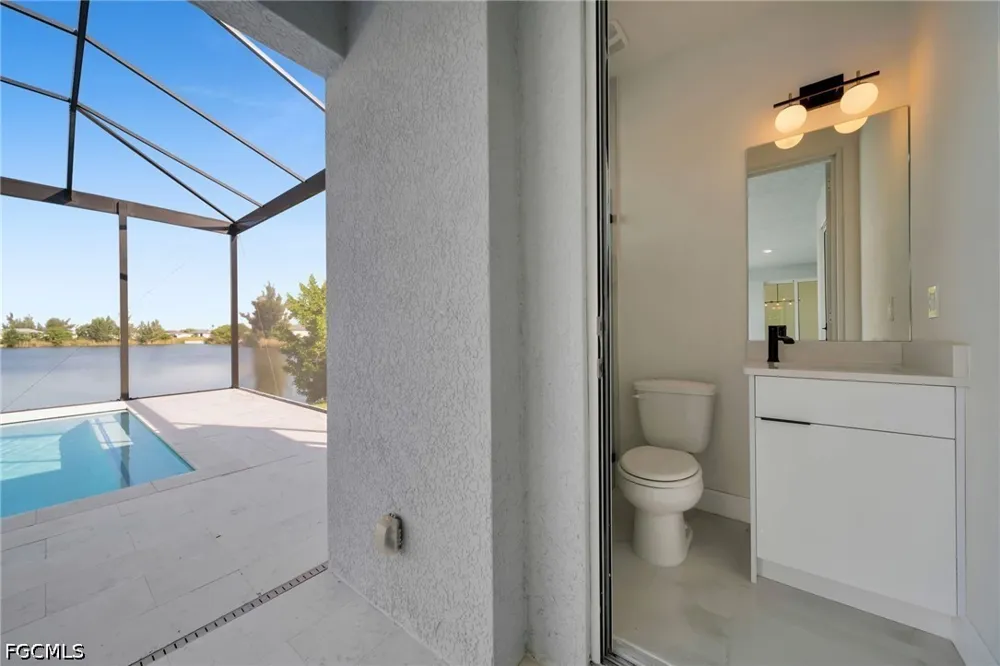 NW 20th Avenue Cape Coral, FL 33993