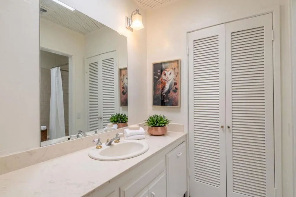160 E Carmel Valley Road Carmel Valley, CA 93924