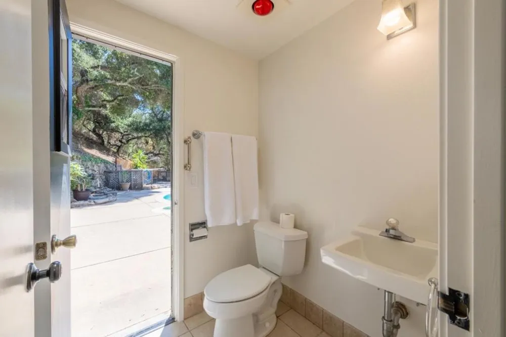 160 E Carmel Valley Road Carmel Valley, CA 93924