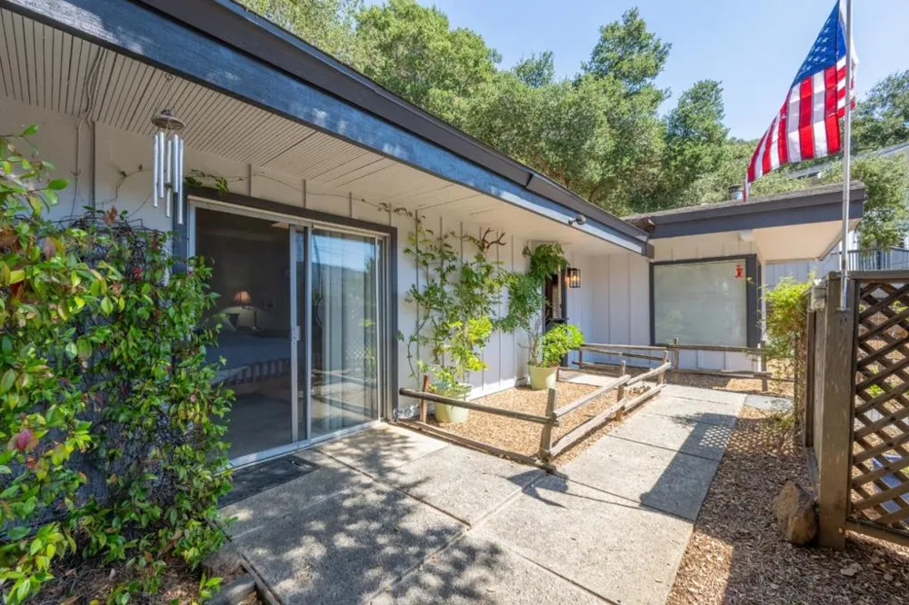 160 E Carmel Valley Road Carmel Valley, CA 93924