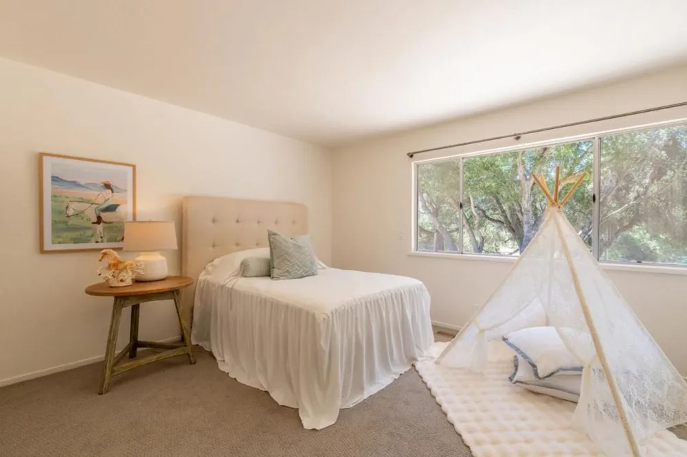 160 E Carmel Valley Road Carmel Valley, CA 93924