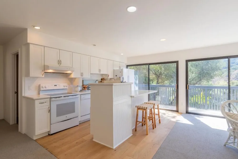 160 E Carmel Valley Road Carmel Valley, CA 93924