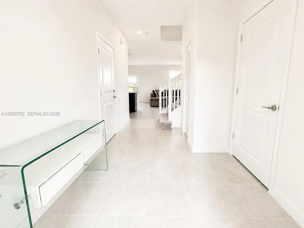 10153 SW 231st Ln Miami, FL 33190