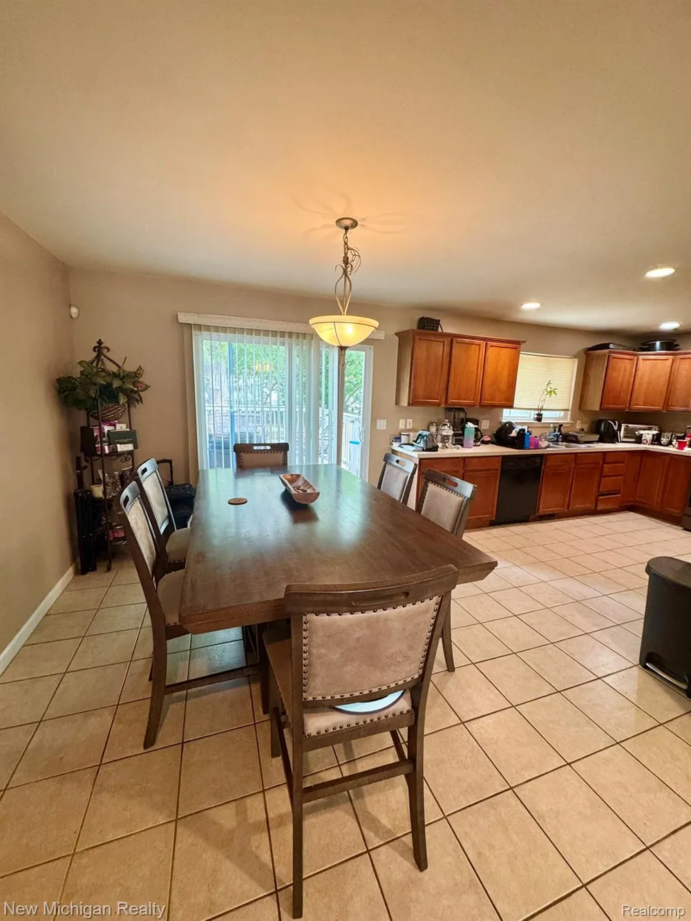 18428 Olympia Redford Charter Township, MI 48240