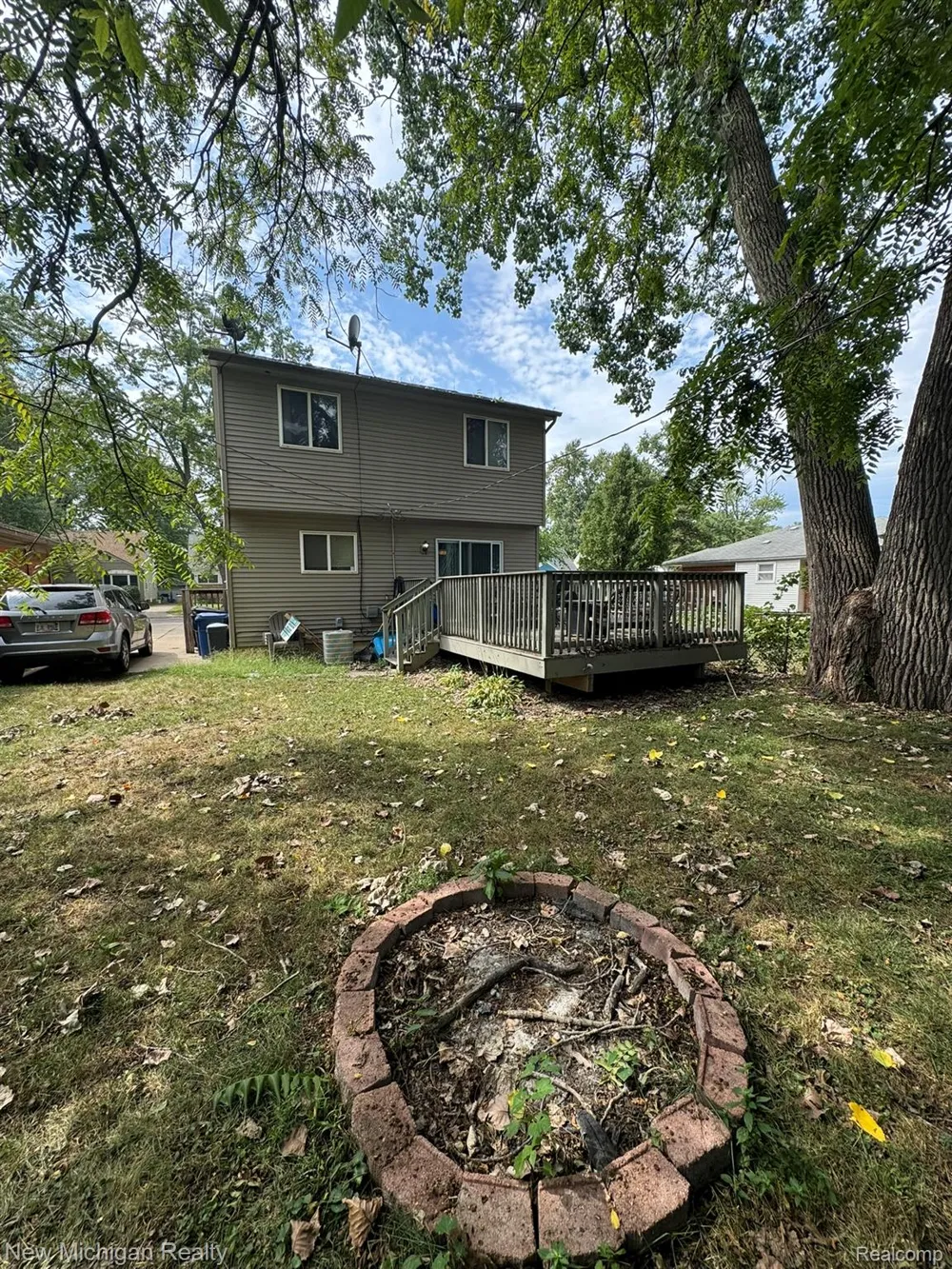 18428 Olympia Redford Charter Township, MI 48240