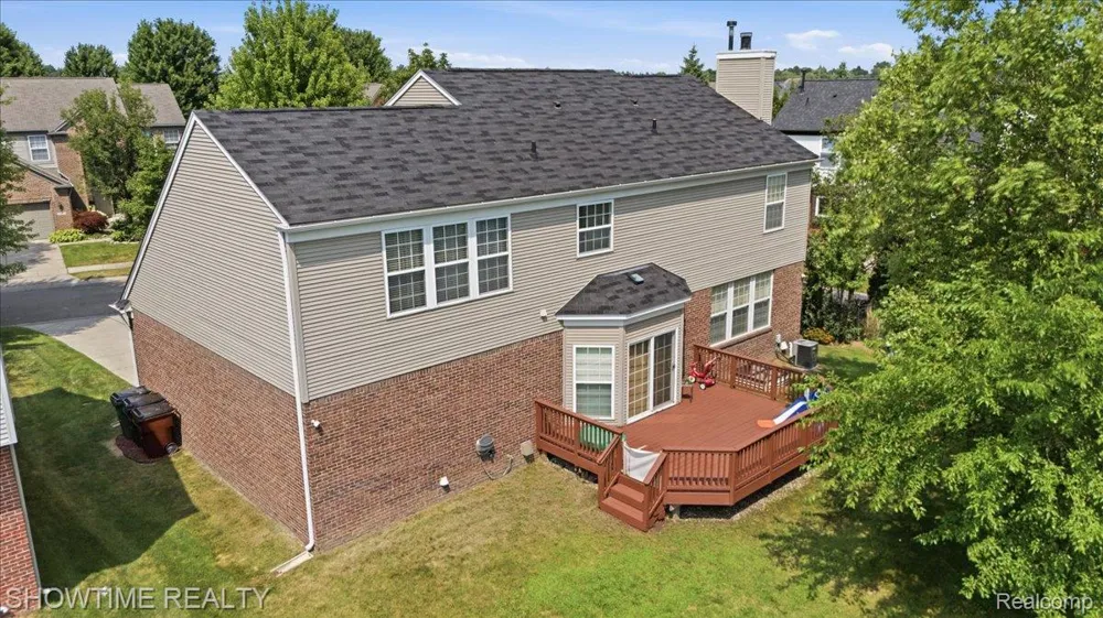7386 Tottenham Shelby Charter Township, MI 48317