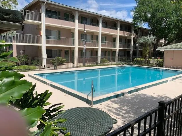121 OYSTER BAY CIRCLE #160 Altamonte Springs, FL 32701