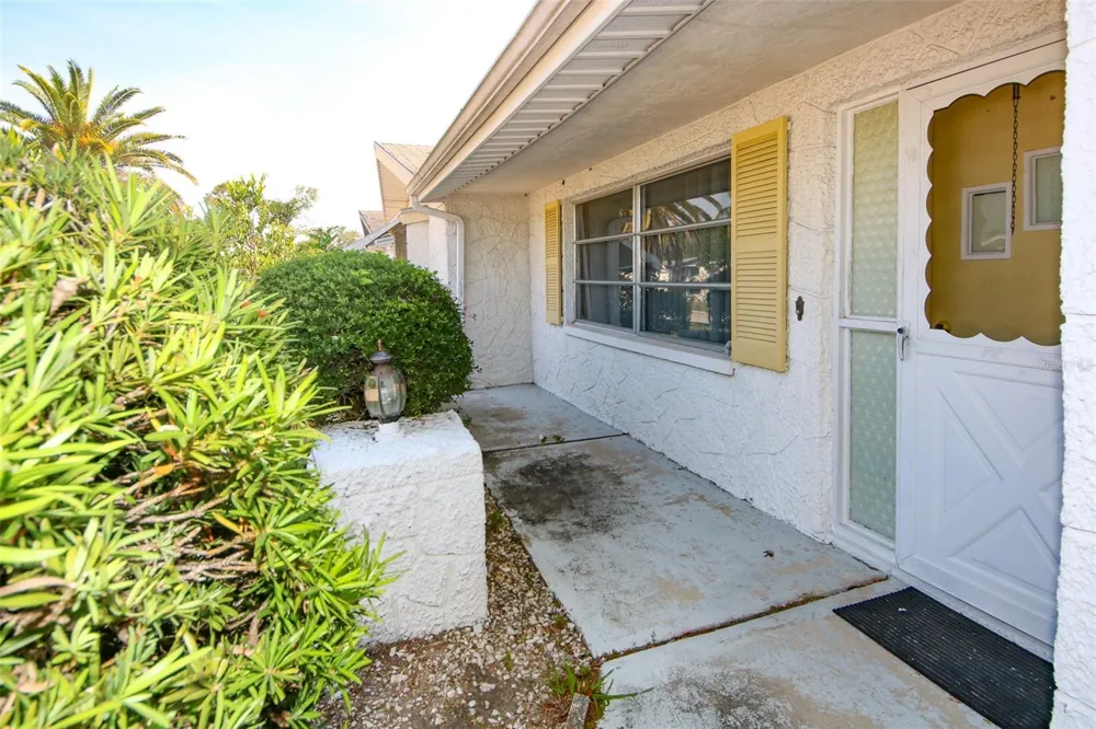 10824 QUEENS ROAD Port Richey, FL 34668
