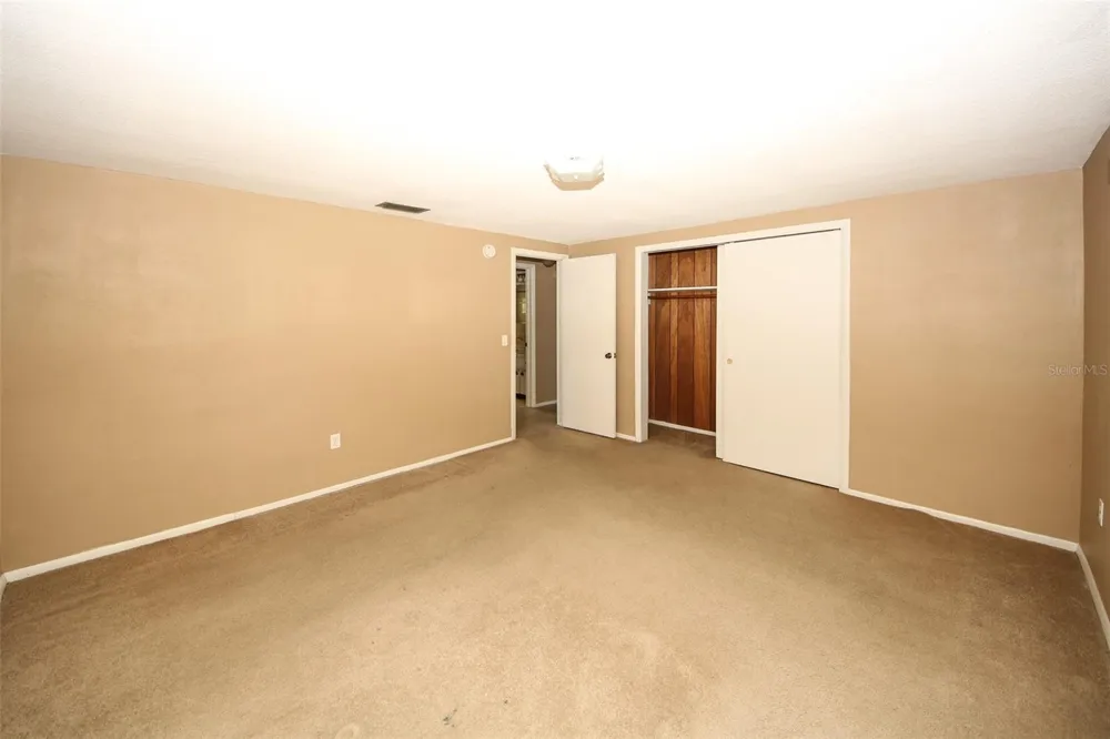 10824 QUEENS ROAD Port Richey, FL 34668