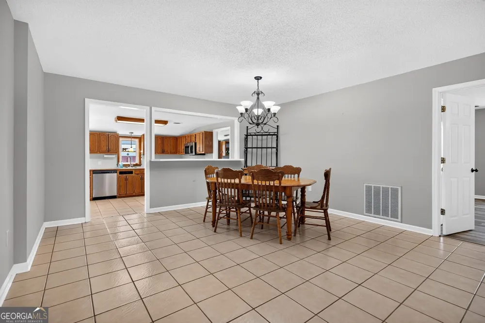 793 Harrell RD Thomaston, GA 30286