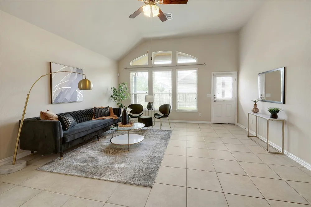 1029 Feldspar Stream Way Leander, TX 78641