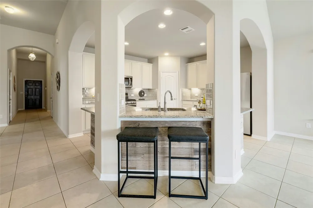 1029 Feldspar Stream Way Leander, TX 78641