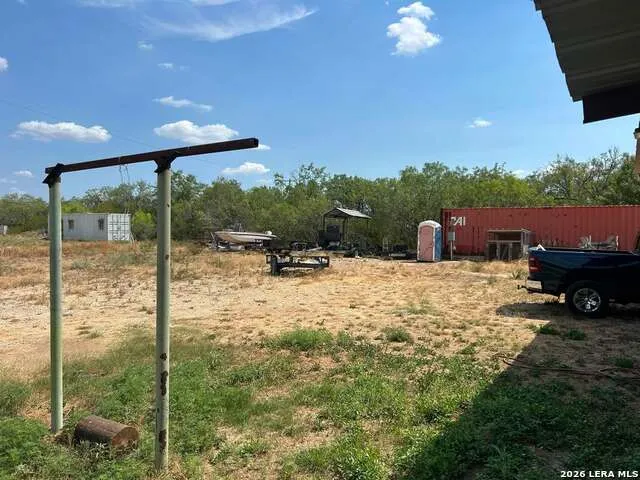 6914 S US 281 Leming, TX 78050