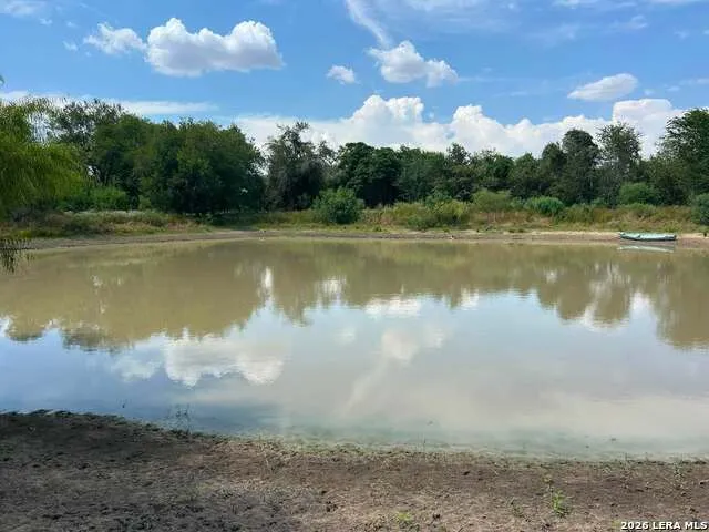 6914 S US 281 Leming, TX 78050