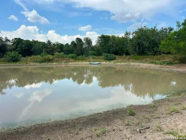 6914 S US 281 Leming, TX 78050